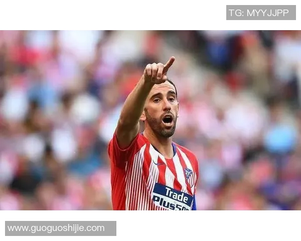 戈丁再次入选西甲最佳阵容,力压拉莫斯成后防铁闸 戈丁再次入选西甲最佳阵容,力压拉莫斯成后防铁闸