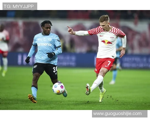 汉堡客场大胜，压哨绝杀门兴，夺得惊险三分！