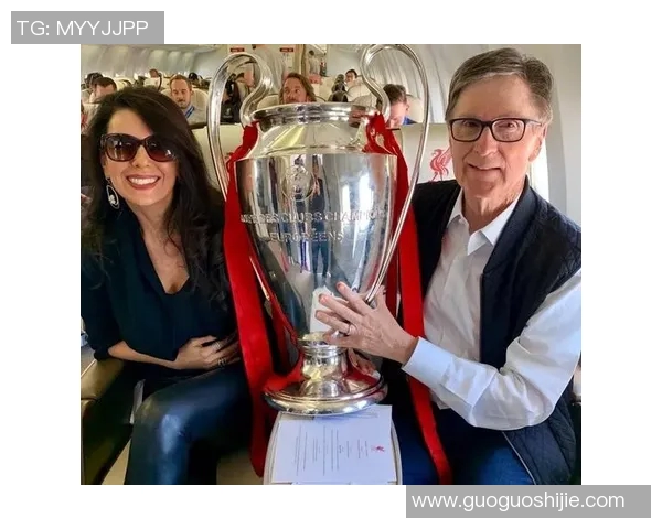 利物浦全胜晋级欧冠淘汰赛，梅西率巴萨出局，新领头羊崛起