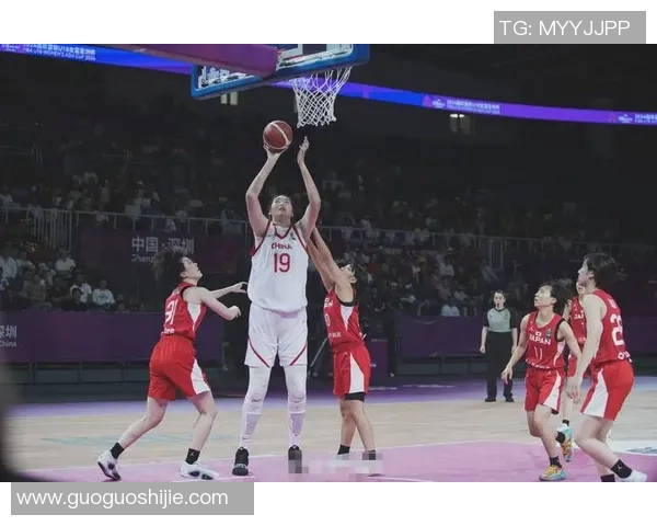 赵继克里斯多夫-奥贝克帕蝉联最佳防守球员称霸篮下让对手绝望