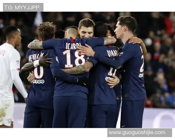 巴黎圣日耳曼将在法甲联赛中迎战里尔,全力争夺更多分数,主场优势或成致胜关键 巴黎圣日耳曼将在法甲联赛中迎战里尔,全力争夺更多分数,主场优势或成致胜关键